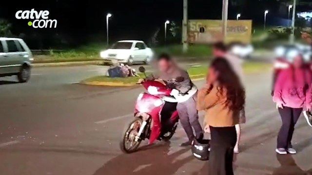 Motociclista fica ferido em acidente com carro na Avenida Maripá em Toledo