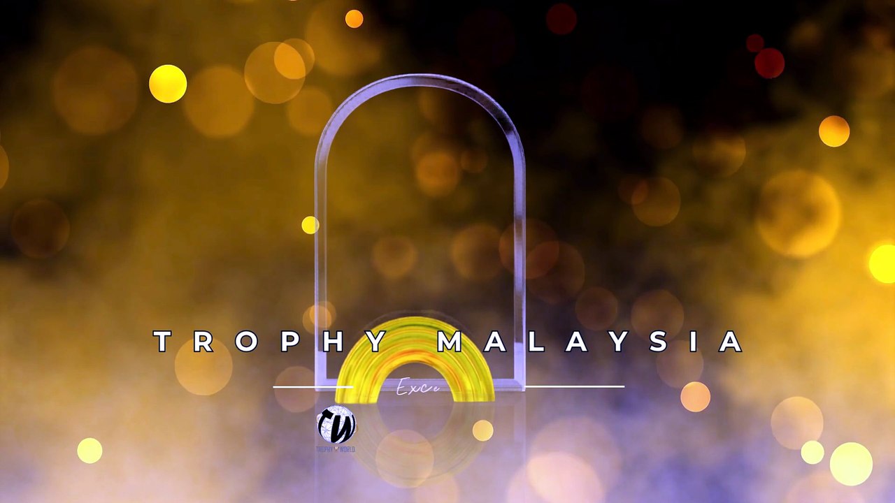 Yellow Crystal Plaques at Trophy-World Malaysia | Custom Trophies & Plaques Supplier.