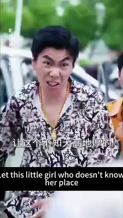 After Switching Bodies, Mr. Song Proposes Online Every Day / Wrong Body Right Fight