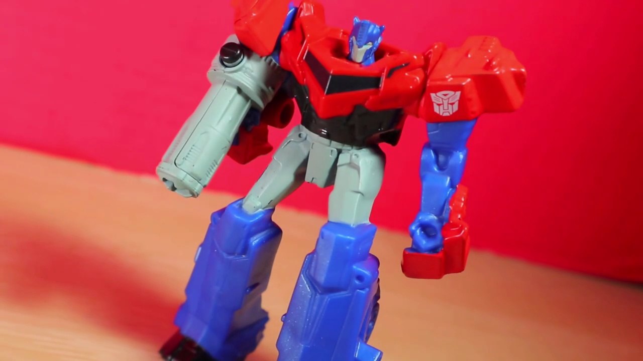 TRANSFORMERS: Robots in Disguise McDonald's (2016 Robot) OPTIMUS PRIME | Canadia' Reviewer #272
