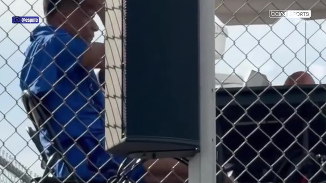 Mbappé es captado observando el entrenamiento de Francia, aparentemente planeando su próximo movimiento