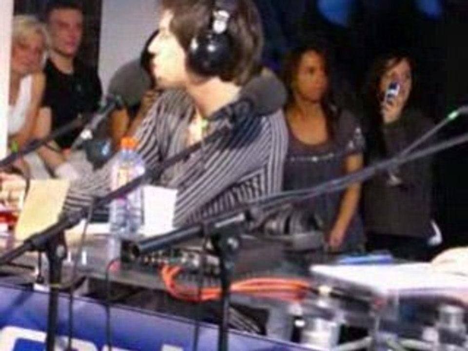 quentin radio contact questionscoquines