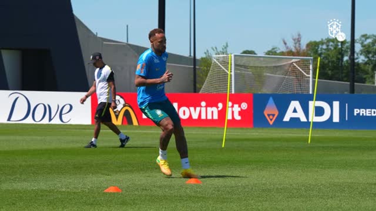 Brésil - Neymar continue sa préparation et s'entraine plus intensément