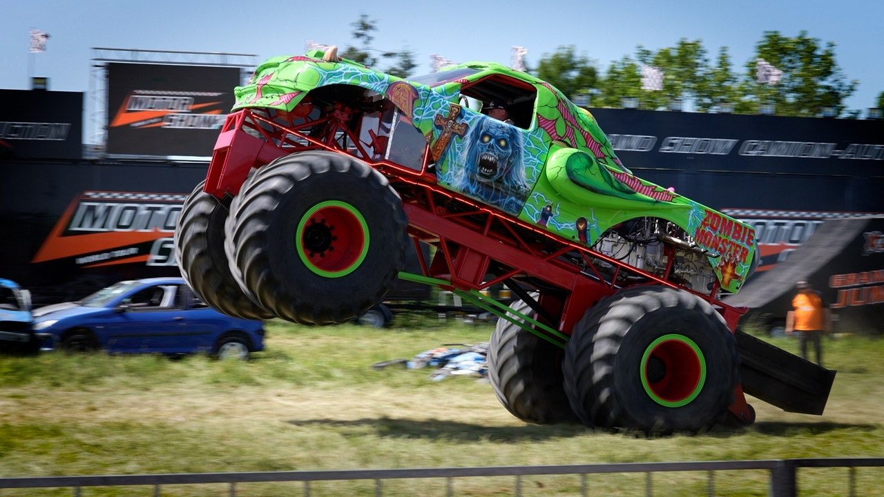 « Le risque zéro n'existe pas » : ces pilotes qui font le show à bord de monstres de 1200 chevaux