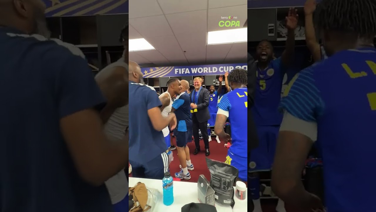 Rei e rainha da Holanda caem na dança com jogad...