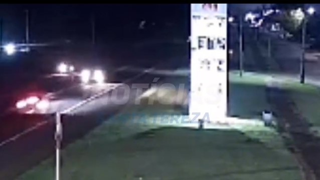 Câmera registra grave colisão na BR-277 e seis pessoas ficam feridas em Santa Tereza do Oeste