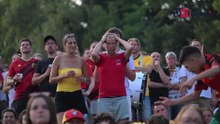 À Waterloo, des sifflets et même quelques larmes, mais les fans veulent continuer à y croire