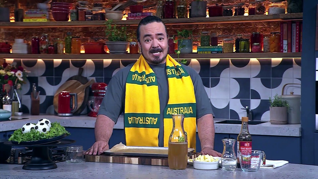 The Cook Up with Adam Liaw - S09 E55 - Football Feast