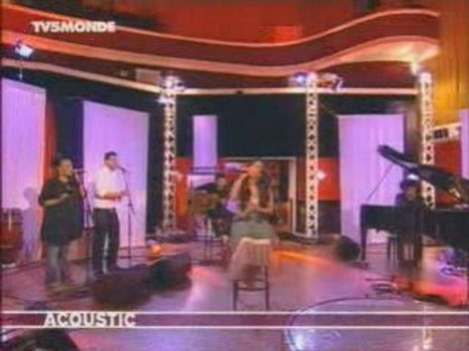 Amel Bent - Tu N'Es Plus Là - Acoustic