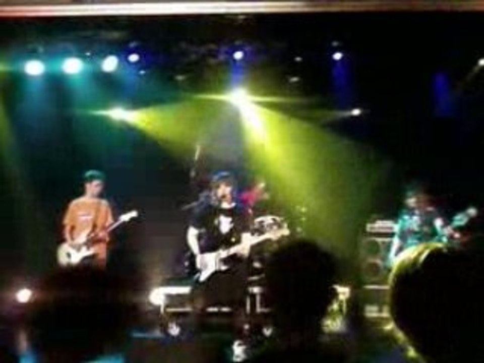 Pas née - RockMouth