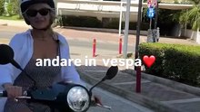Φαίη Σκορδά: Βόλτα με vespa!