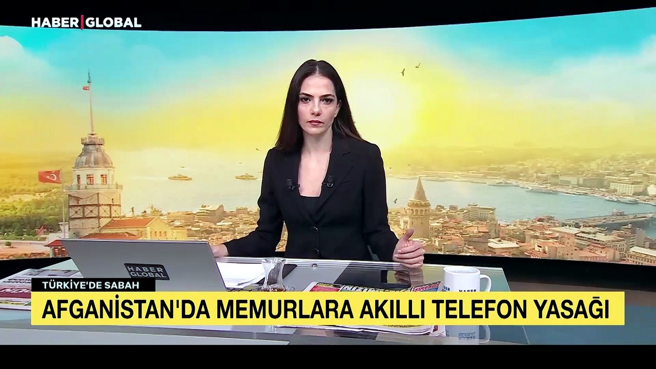Afganistan’da memurlara akıllı telefon yasağı