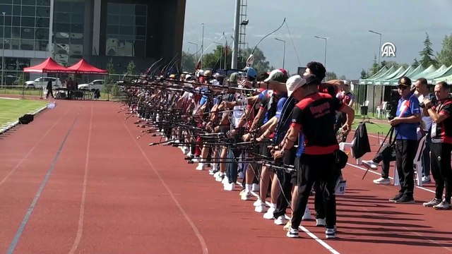 18 ve 21 Yaş Altı Açık Hava Türkiye Okçuluk Şampiyonası, Bolu'da başladı | Ajansspor | AA