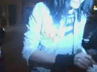 Bill Kaulitz au restaurant le vendredi 20 juin à Paris