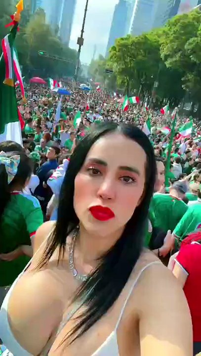 Sandra Cuevas se lleva todas en las miradas en el Ángel: la 'Chiquitibum' del Mundial 2026