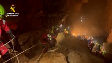 Rescate del espeleólogo en la Cueva de Valporquero