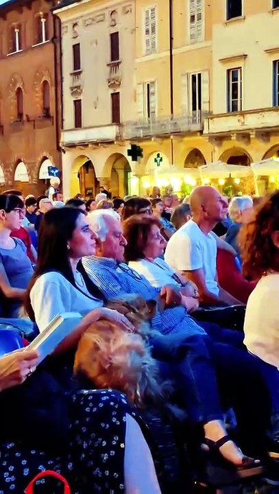 La chiusura della terza edizione de Il Fiume dei Libri con Fabio Canino