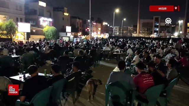 Mısır’da milli takımın Dünya Kupası’ndaki ilk galibiyeti büyük sevinçle kutlandı