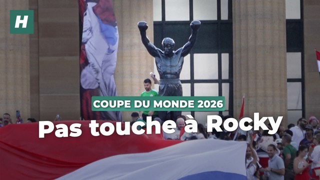À la veille du match France-Irak, les supporters des Bleus n’ont pas commis d’impair avec la statue de Rocky