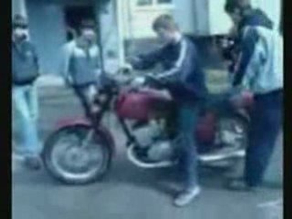 2 regis à moto