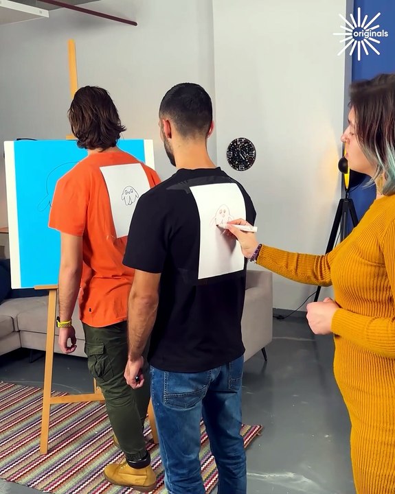 Draw on my back challenge! 😯🤣