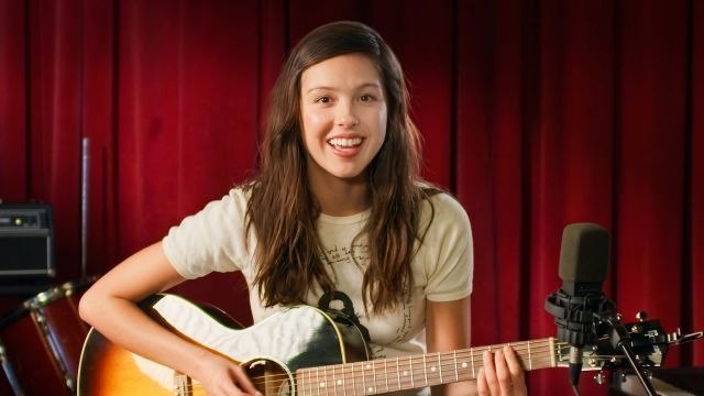How Olivia Rodrigo Wrote you seem pretty sad for a girl so in love