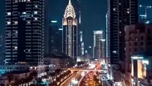 صاحب الحانة هو إمبراطور الليل
