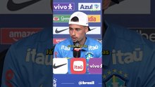 Martinelli revela ‘zoação’ na concentração e diz que atletas 'jogam cartas o dia inteiro' #shorts