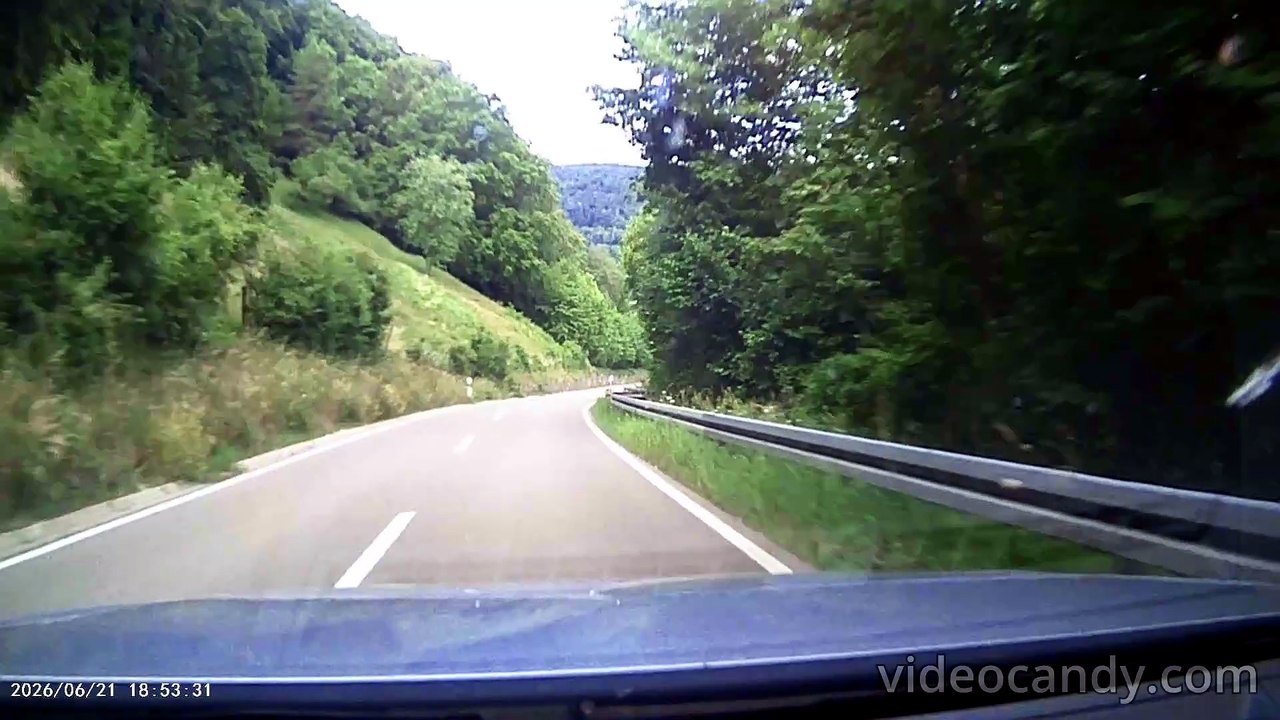 Fahrt im Audi A4 auf der schwäbischen Alb