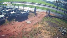 Homem morre após ser atingido por caminhonete ao atravessar a BR-376 em Mandaguaçu