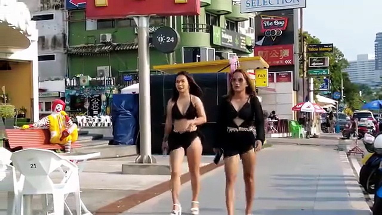 Thailand, Life on Pattaya Beach streets 03