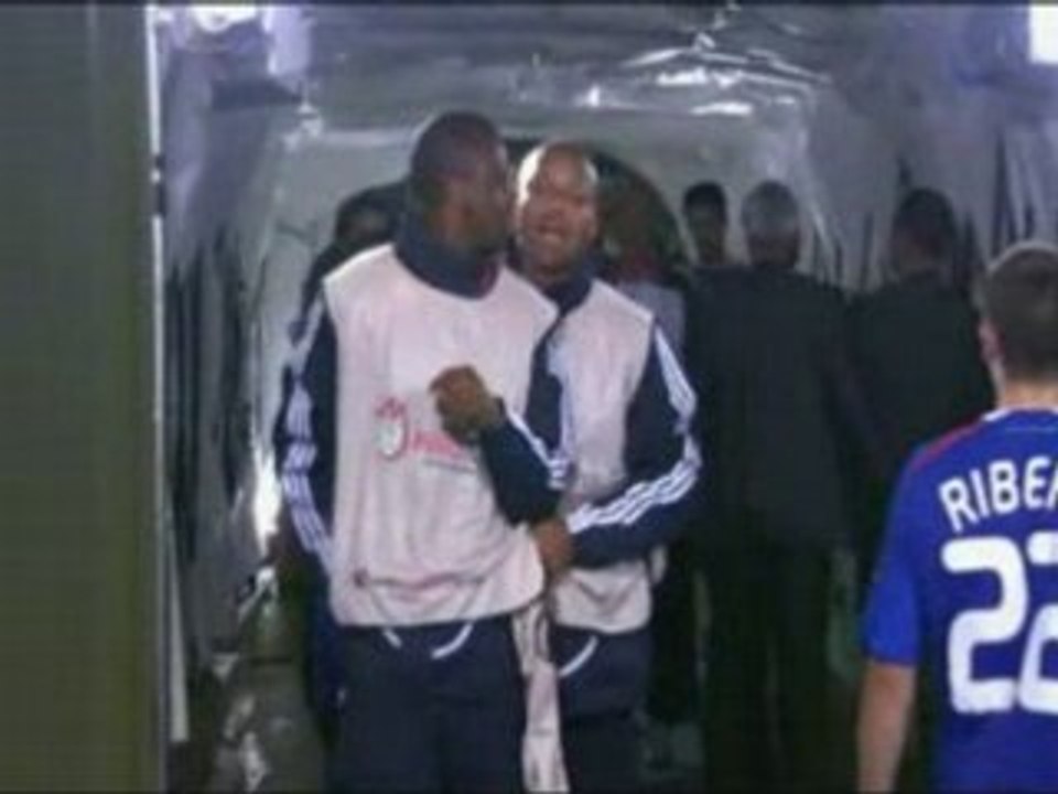 Embrouille Abidal Evra