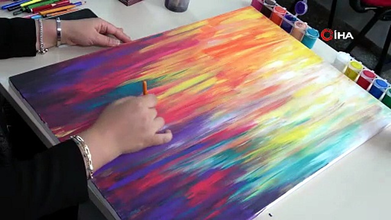 Çöp değil sanat eseri: Öğretmen Hatice Şentürk’ten ilham veren geri dönüşüm projesi