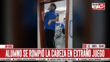 Alumnos practicaban extraño juego... ¡y mirá cómo terminó uno de ellos!