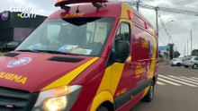 Motociclista fica ferido em acidente entre carro e moto no início da manhã em Cascavel