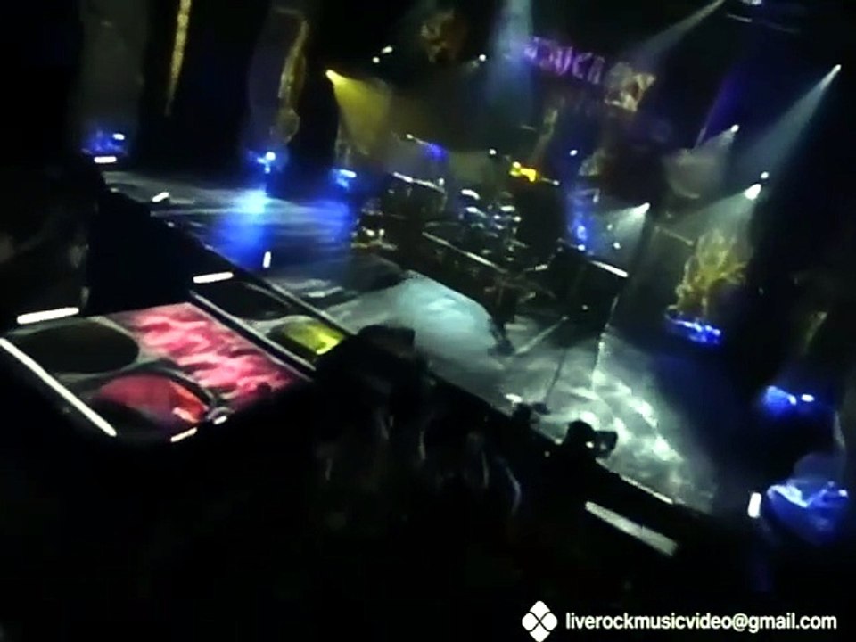 Fall Out Boy - Tell That Mick He Just Made My List Of Things To Do Today - LIve @ HRL - Upscale