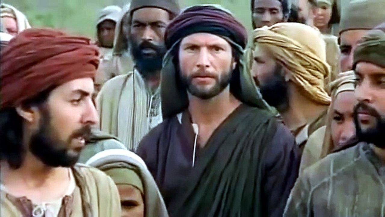 Jesus escolhendo os 12 apostolos - Dublado