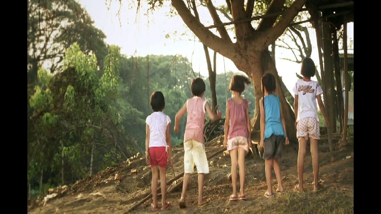 Bloom (2012)