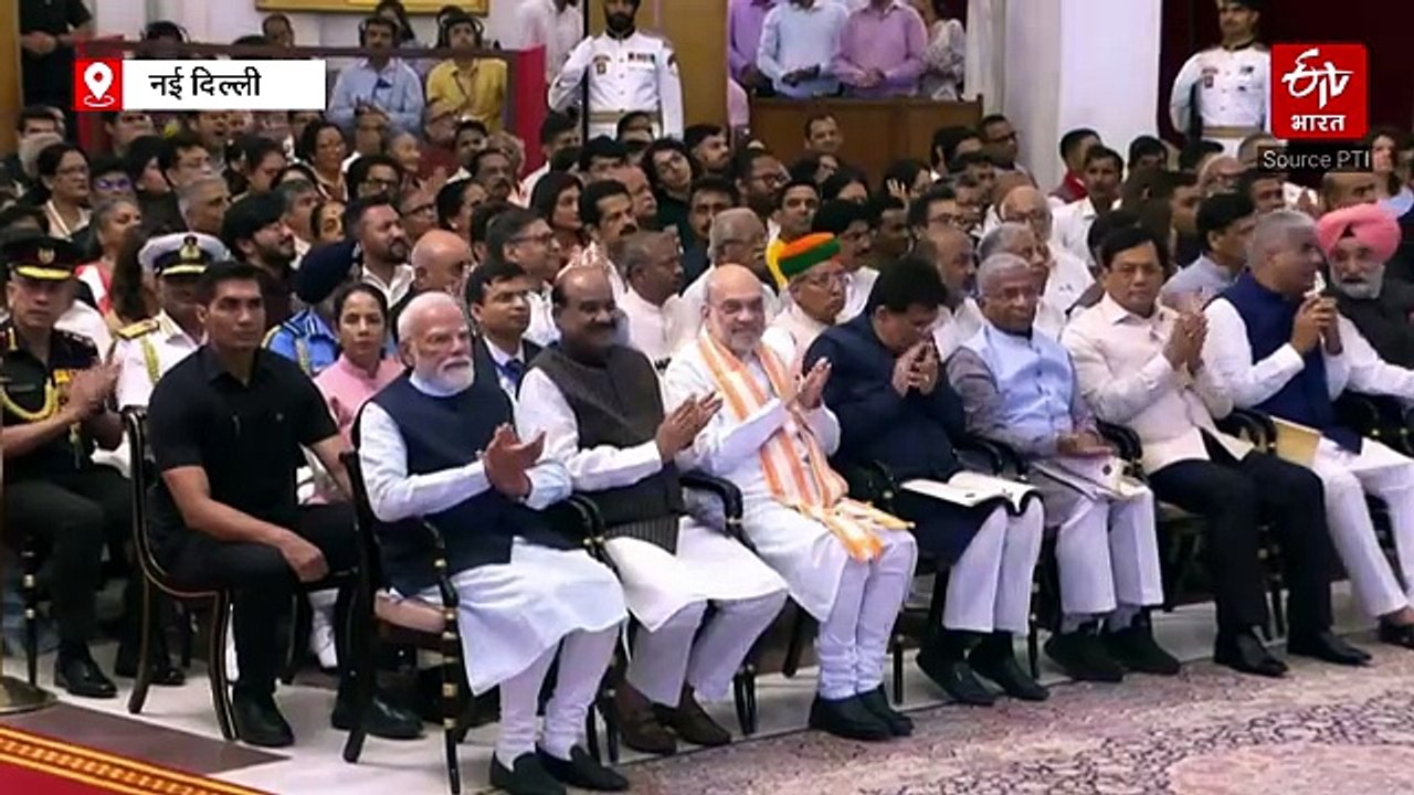 क्रिकेटर रोहित शर्मा, शिबू सोरेन,अलका याग्निक समेत 65 हस्तियों को मिला पद्म पुरस्कार, राष्ट्रपति मुर्मू ने किया सम्मानित