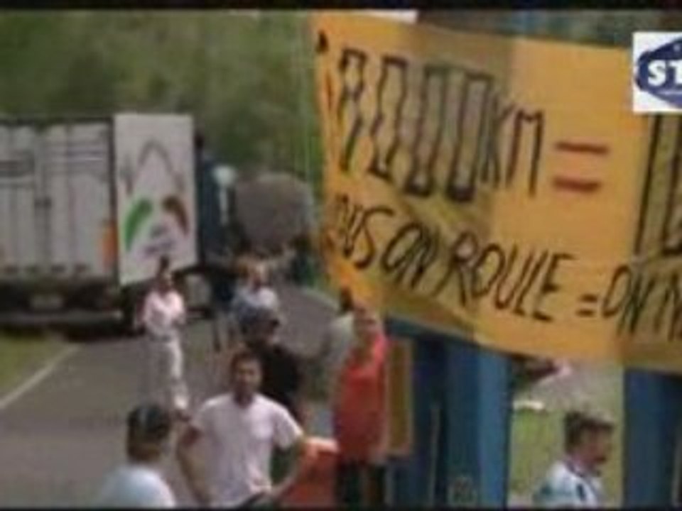 Par suite d'un arrêt de travail... | L'interview Star