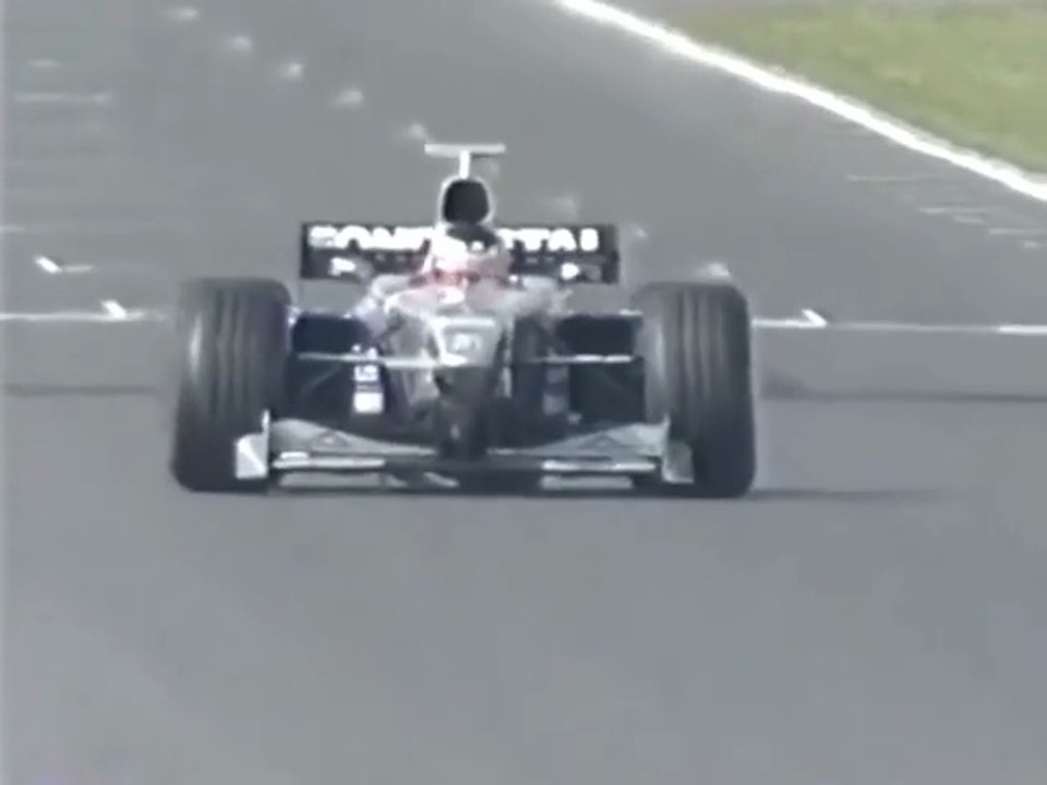 F1 – Shinji Nakano (Minardi Ford V10) lap in qualifying – Japan 1998