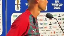 Ronaldo confrontado com Messi