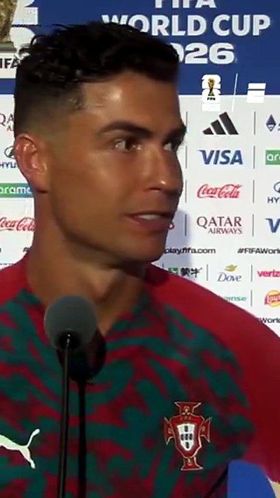A Cristiano Ronaldo le preguntaron por Messi y evitó responder: "No, no"