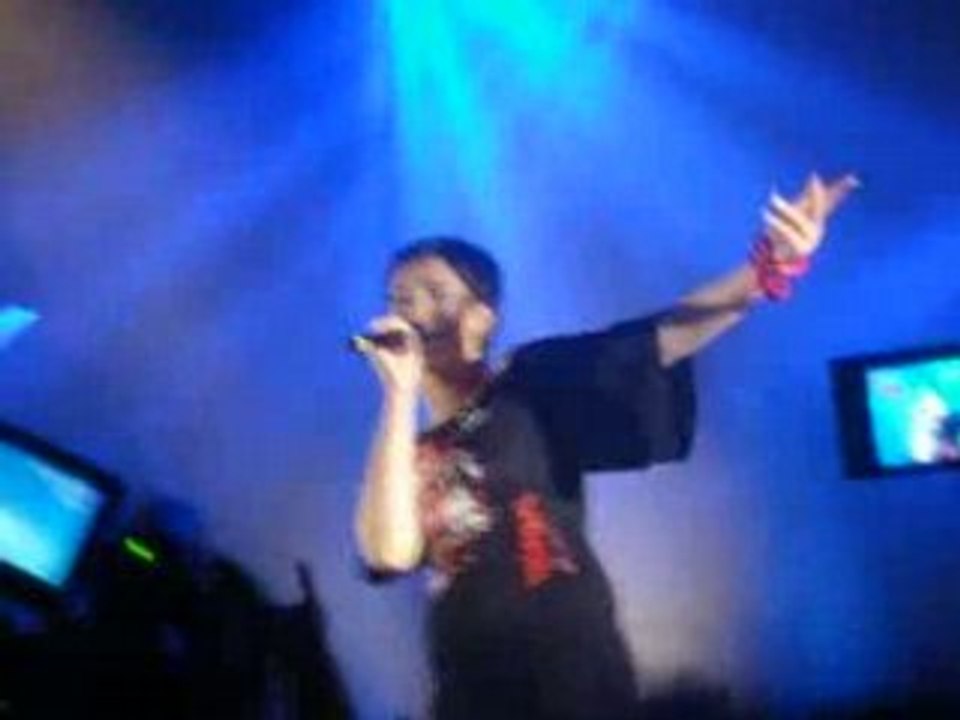 Léa La Cigale [19/06/08] / Il y'avait les mots feat Sheryfa