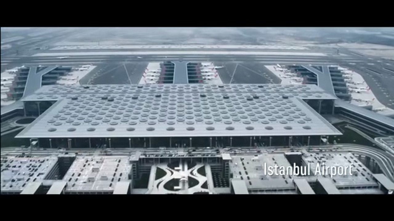 FIRST TO THE GATE _ MAGICAL SHORT FILM