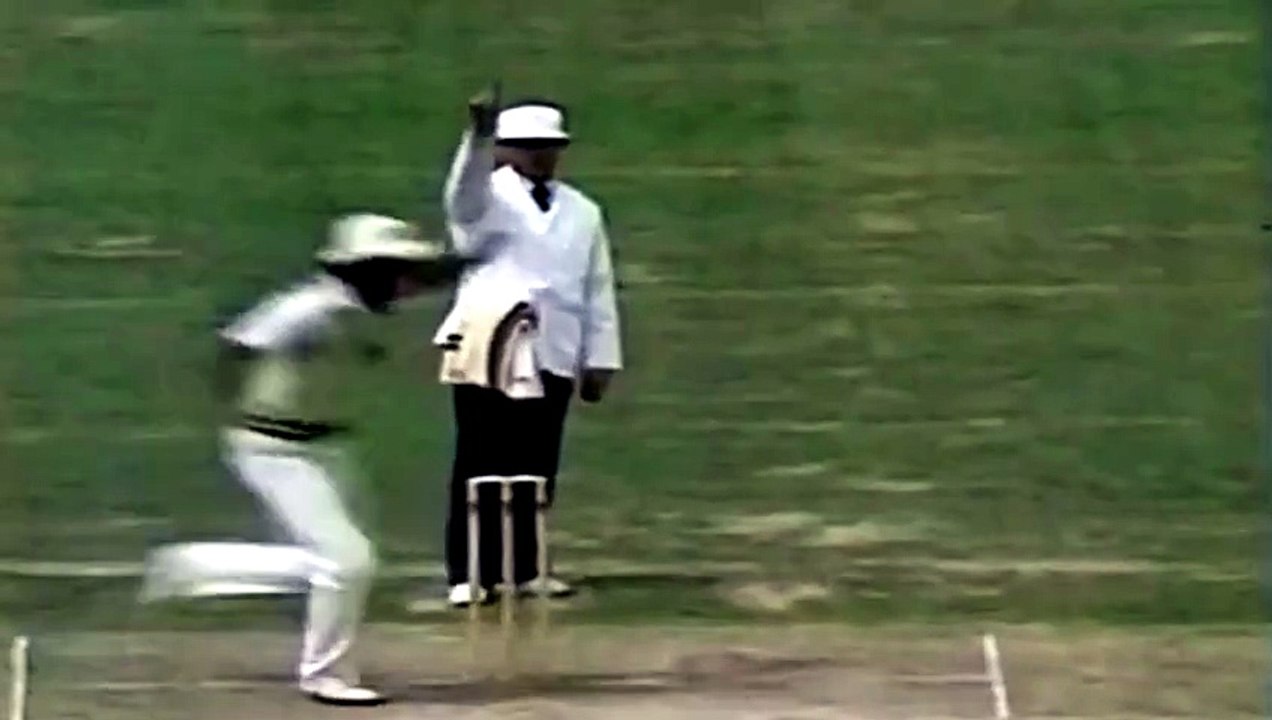 Tahir Naqash 1 for 58 vs New Zealand at Dundein 3rd Test 2nd Innings in 1985