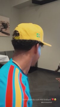 Lamine Yamal aparece con una gorra de Brasil en pleno Mundial: el detalle que se le ha escapso a su madre