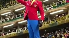 Lumumba, il simbolo del Congo: esordio mondiale e selfie richiesti dai tifosi colombiani