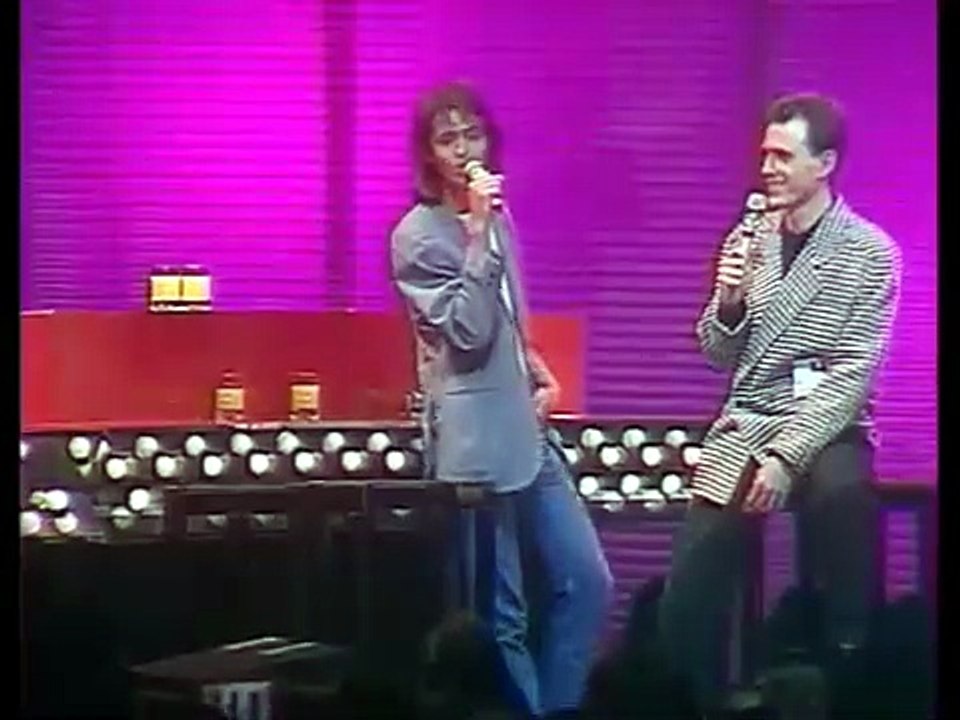 1987 - Johnny Hallyday - “Dans Mes Nuits... On Oublie” en Direct du Palais des Sports de Bordeaux (La Nouvelle Affiche, FR3, 7 Janvier)