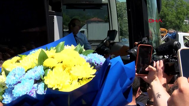 Fenerbahçe’ye Düzce’de coşkulu karşılama